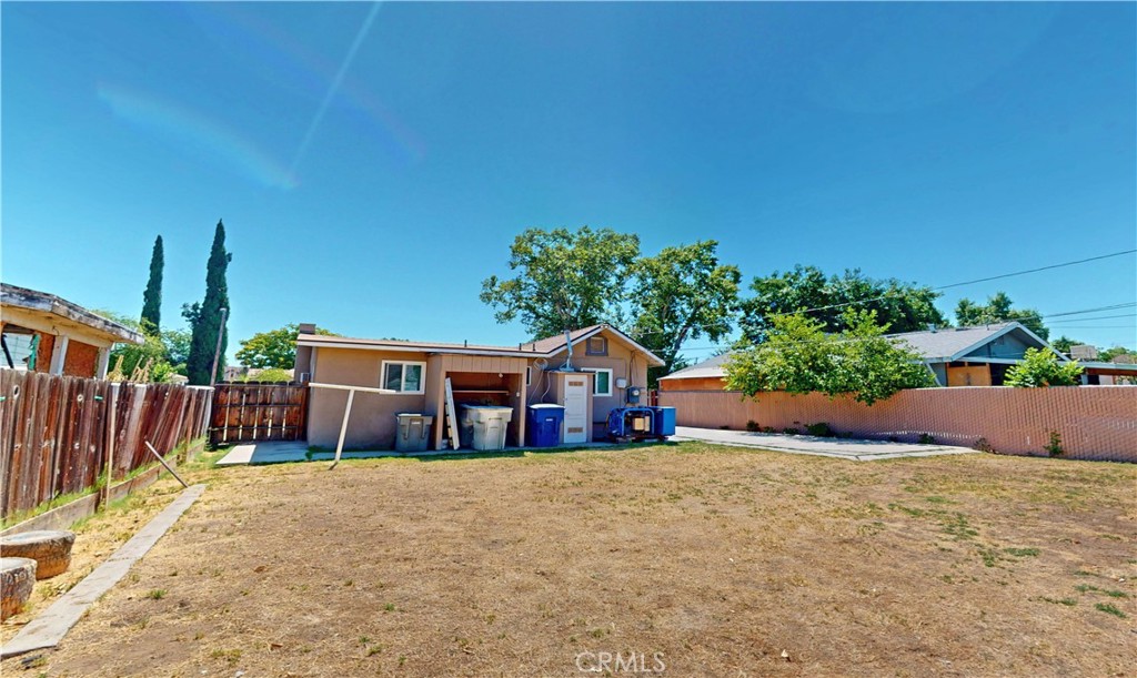 302 S Jackson Property Photo 25