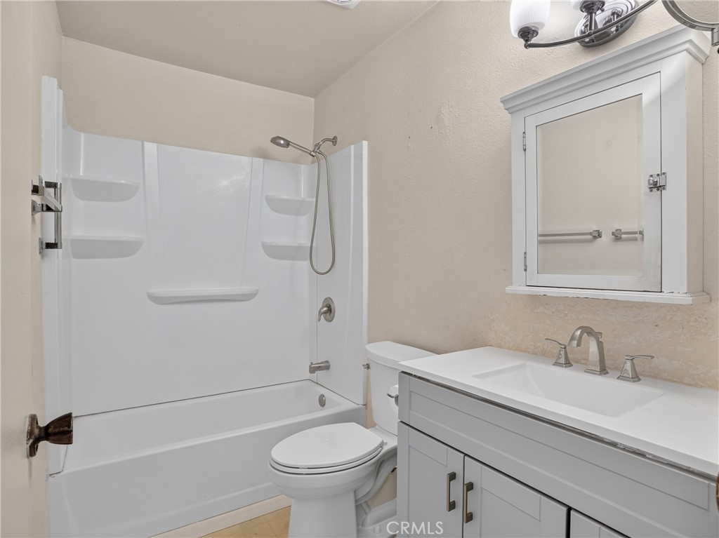 1824 Kimberly Property Photo 13