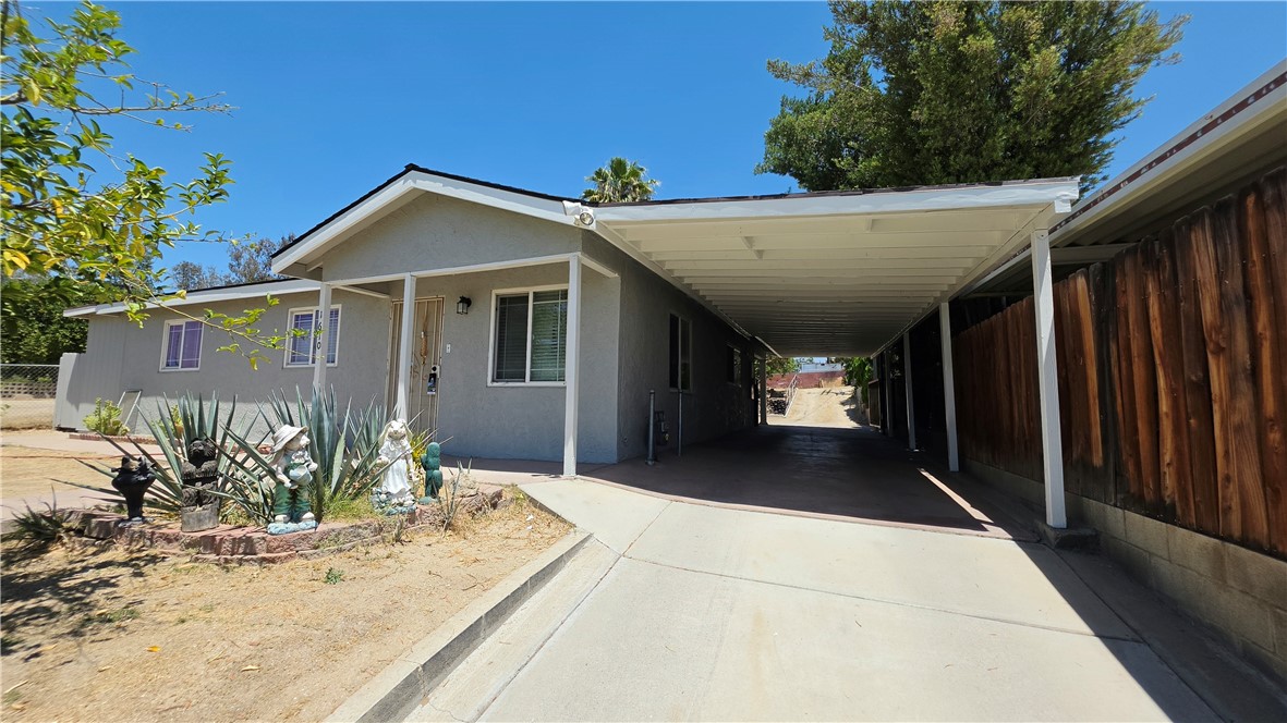 1610 Cunha Property Photo 3