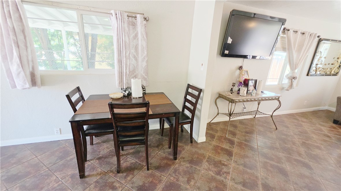1610 Cunha Property Photo 17