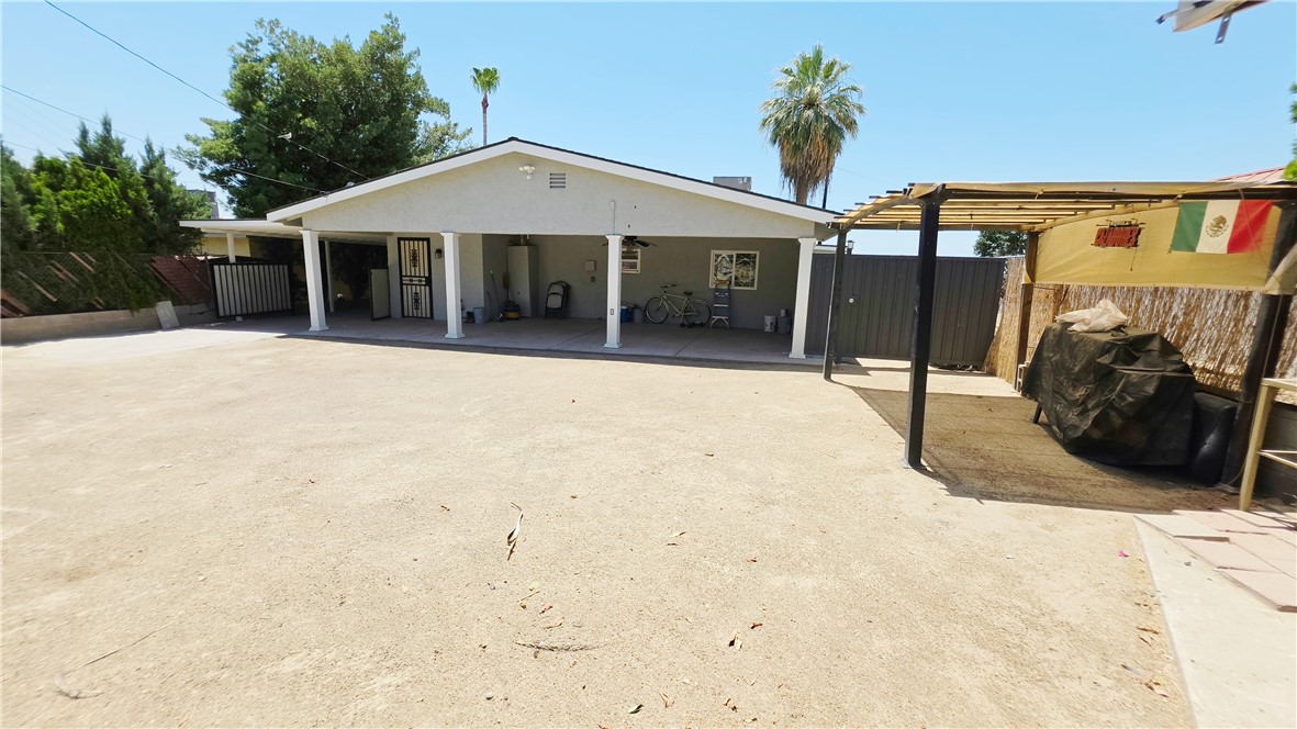 1610 Cunha Property Photo 38