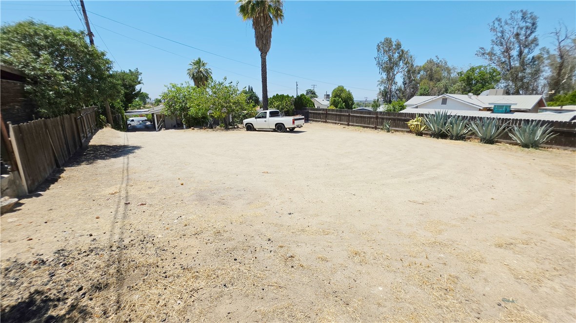 1610 Cunha Property Photo 44