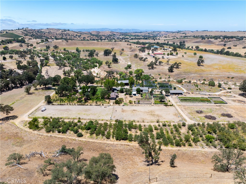 5750 El Pharo Property Photo 56