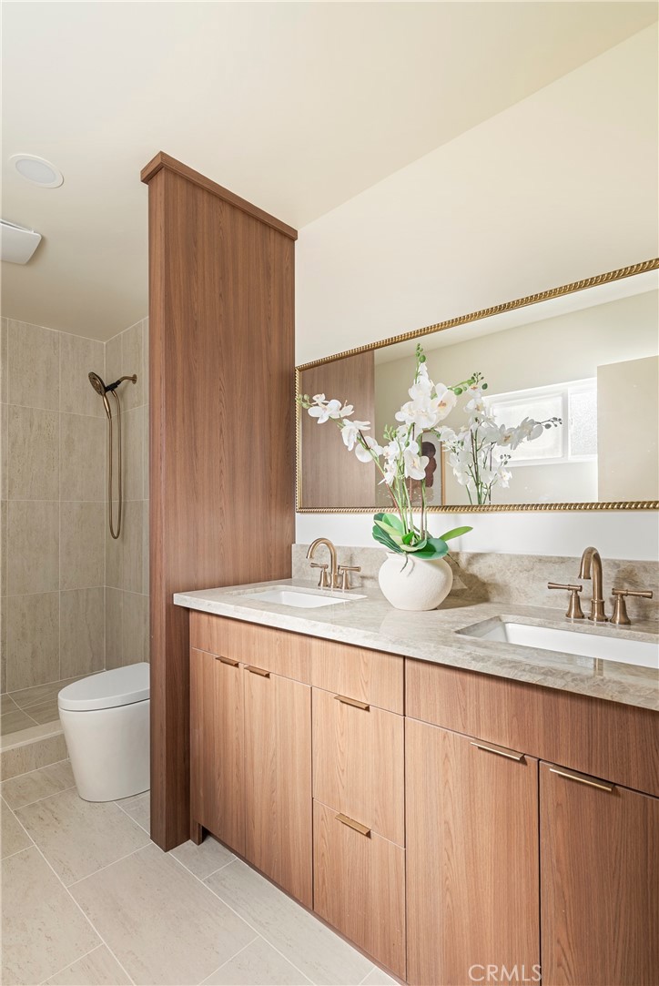 810 Congress Property Photo 22