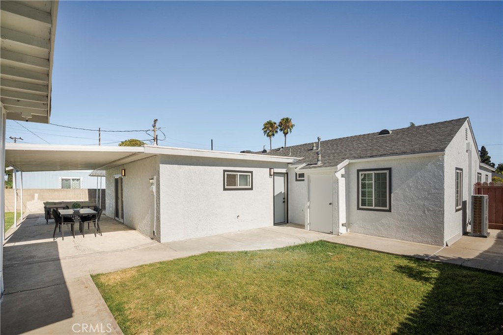 810 Congress Property Photo 25