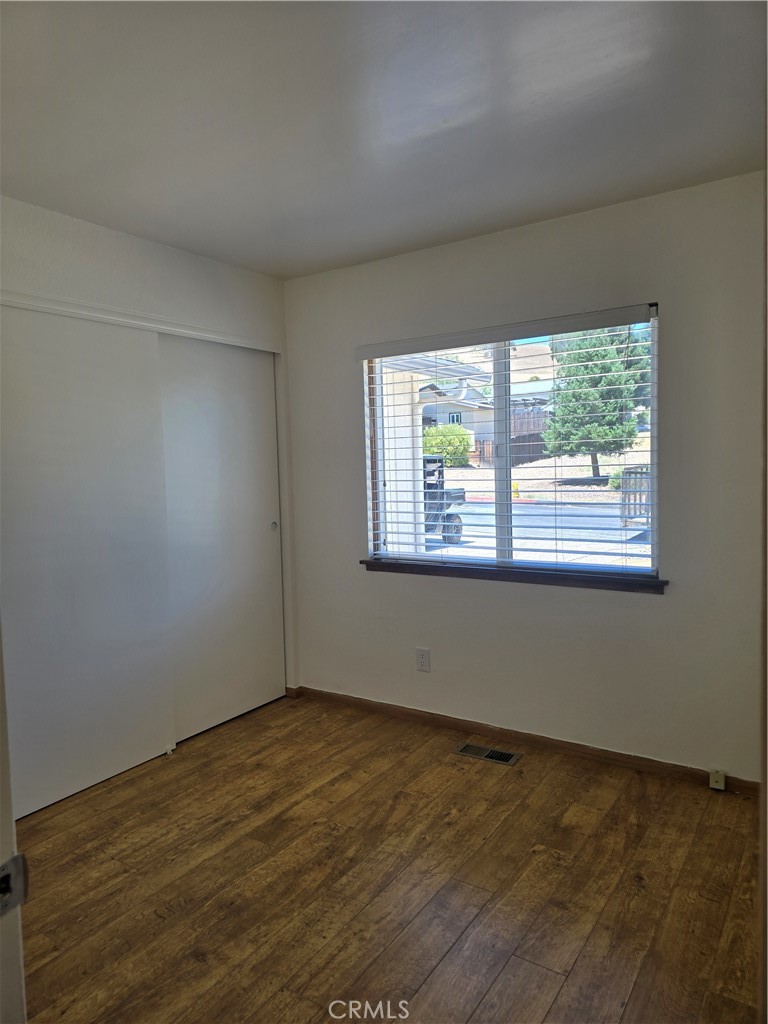 2510 Bridle Trail Property Photo 11