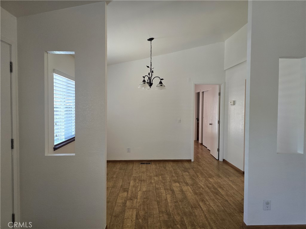 2510 Bridle Trail Property Photo 16