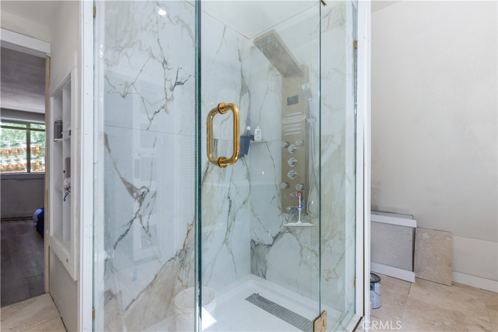2778 Oak Shores Drive Property Photo 18