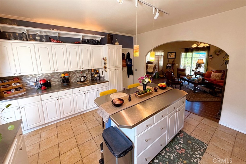 3198 Wood Property Photo 11