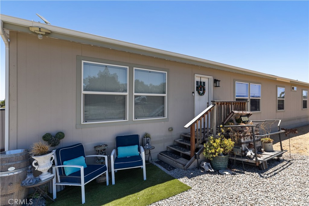 4060 Deer Creek Property Photo 8