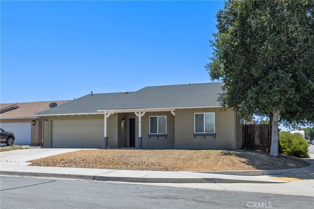 810 Sebastian Court Property Photo 1