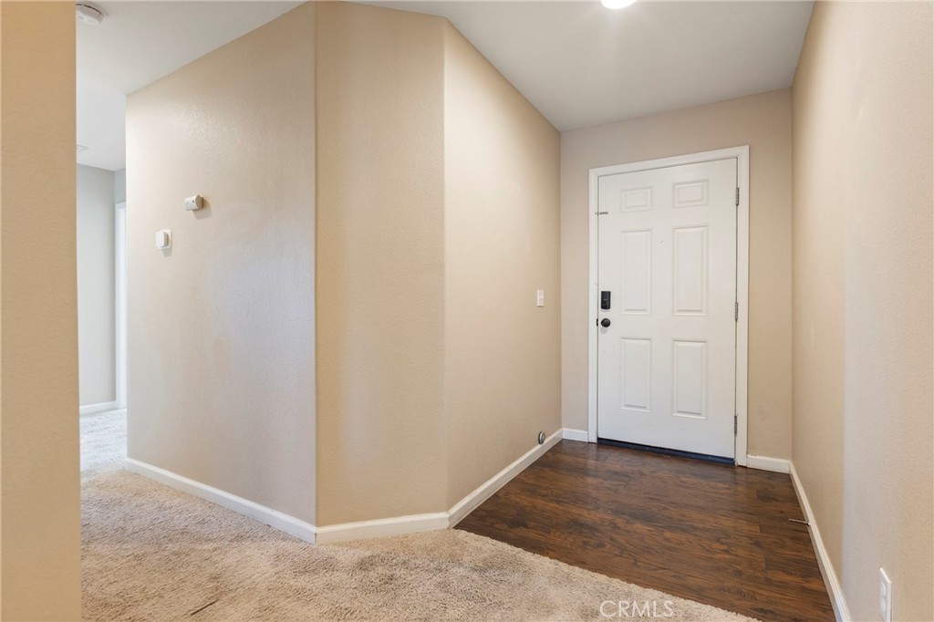 810 Sebastian Court Property Photo 8