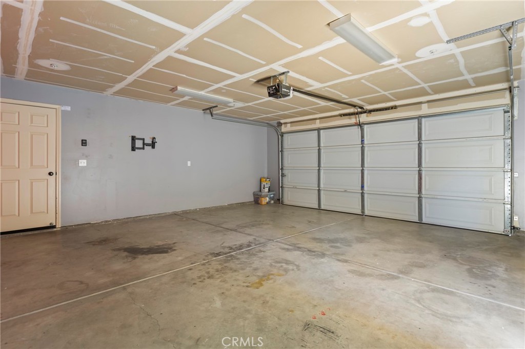 810 Sebastian Court Property Photo 9