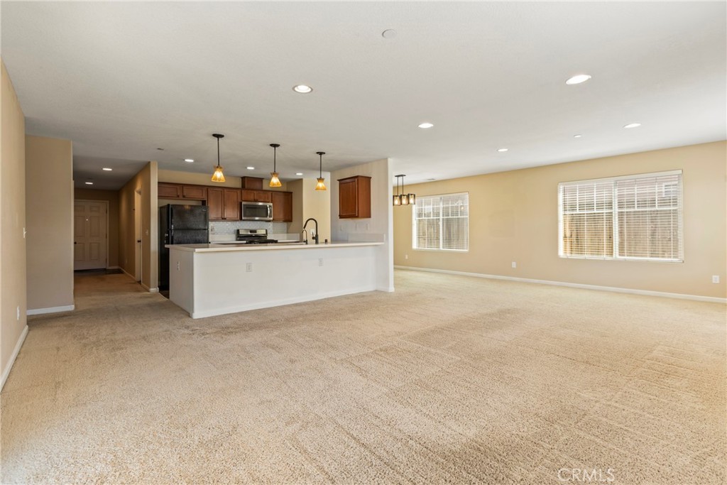 810 Sebastian Court Property Photo 22