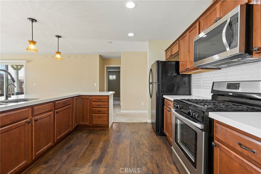 810 Sebastian Court Property Photo 25