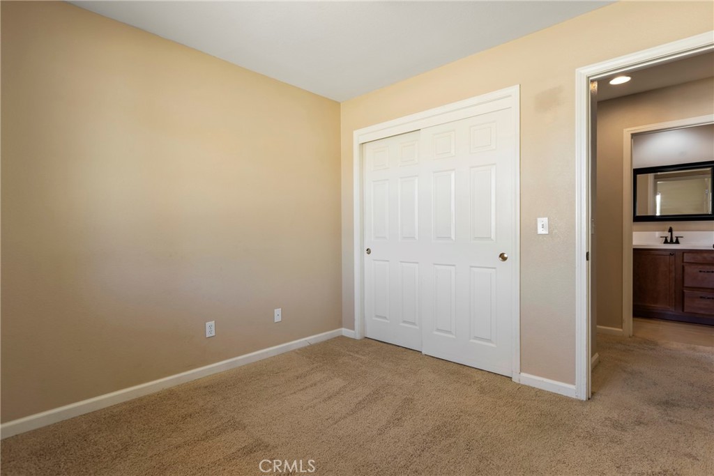 810 Sebastian Court Property Photo 28