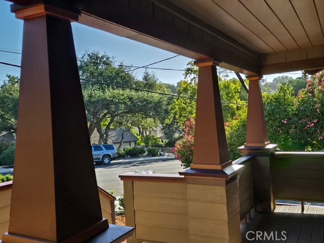 370 Pacific Avenue Property Photo 5