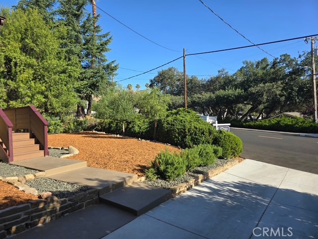 370 Pacific Avenue Property Photo 6