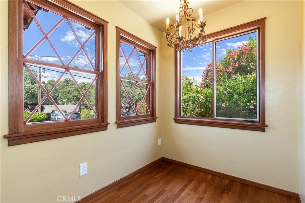 370 Pacific Avenue Property Photo 15