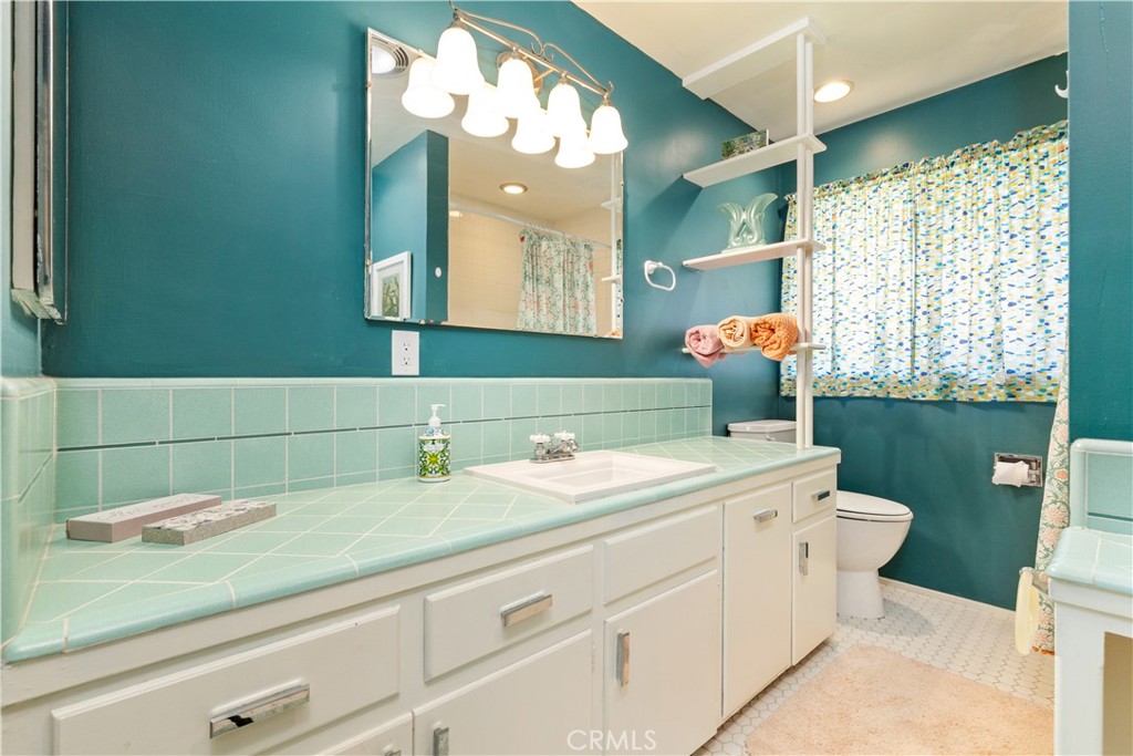 370 Pacific Avenue Property Photo 34