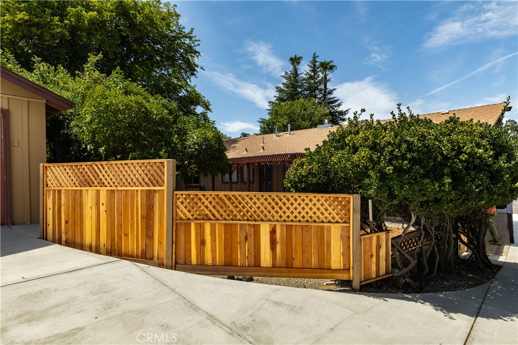 370 Pacific Avenue Property Photo 50