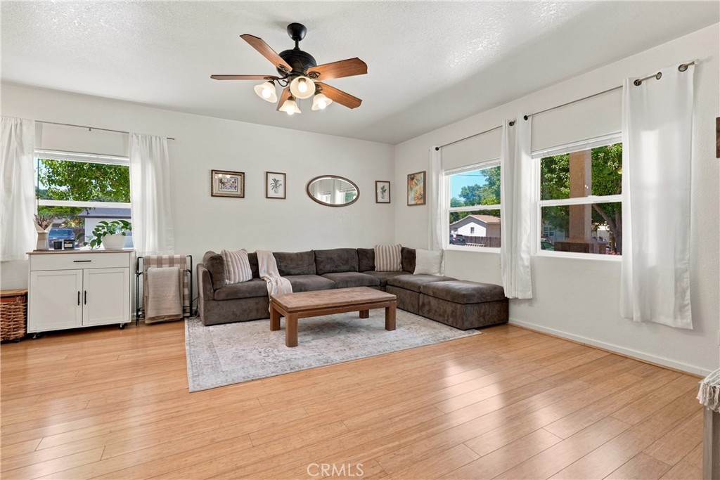 7755 Navajoa Property Photo 7
