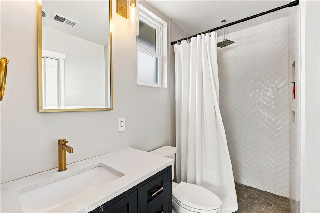 104 16th Property Photo 21