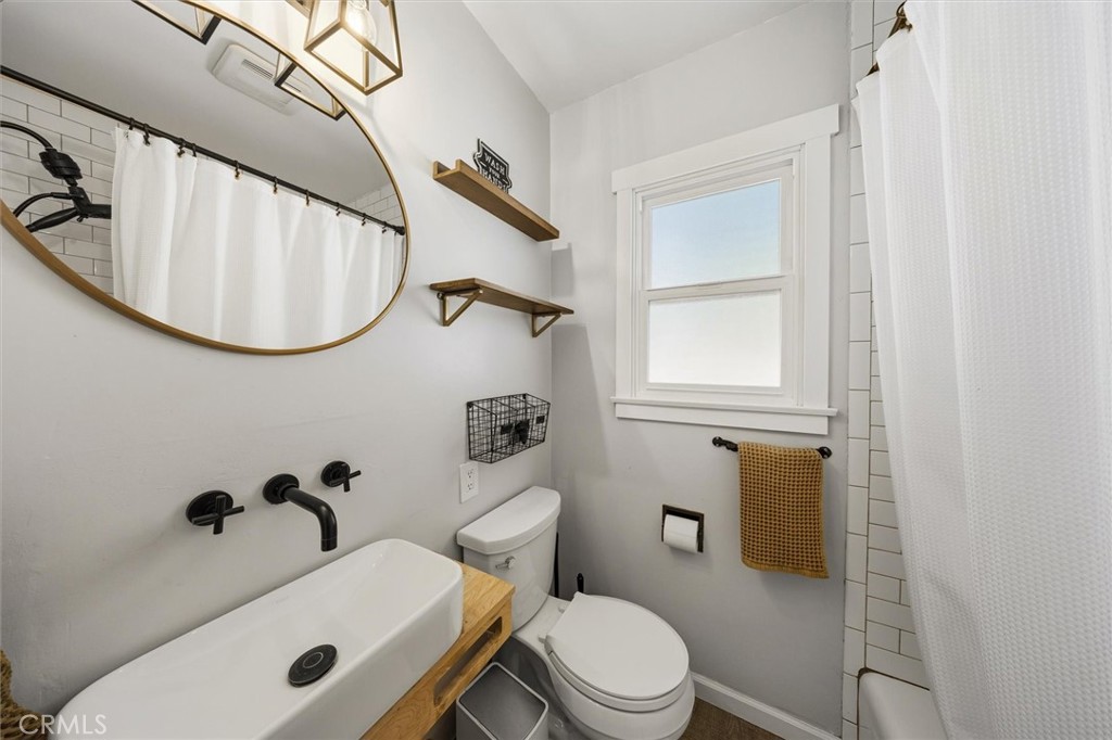 104 16th Property Photo 23