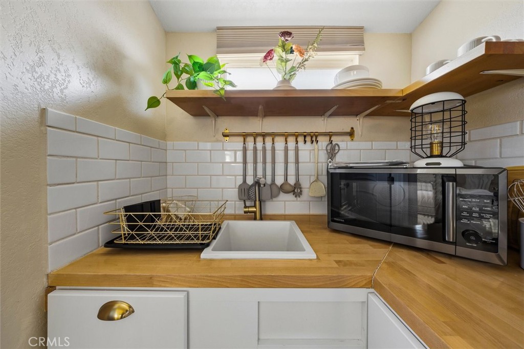 104 16th Property Photo 39