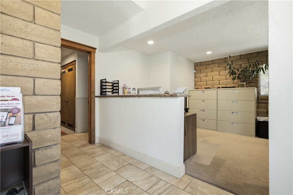 607 Creston Property Photo 8