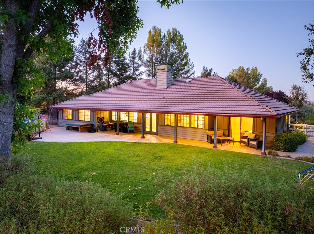 1380 Shane Property Photo 8