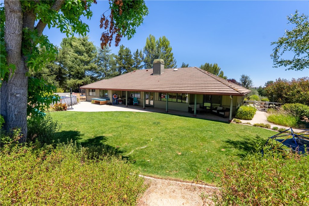 1380 Shane Property Photo 12
