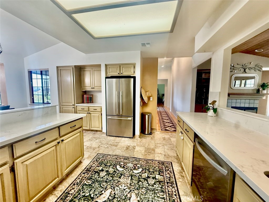 1380 Shane Property Photo 22
