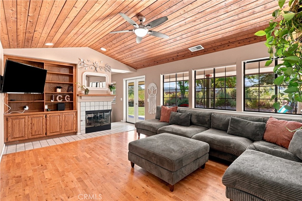 1380 Shane Property Photo 28