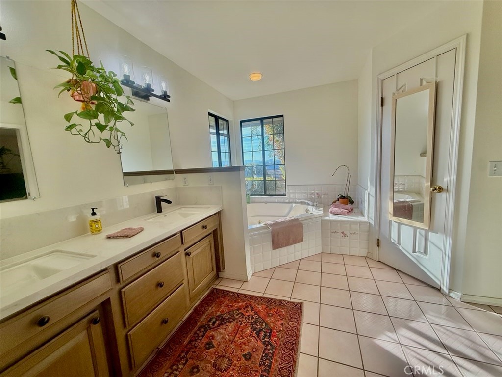 1380 Shane Property Photo 37