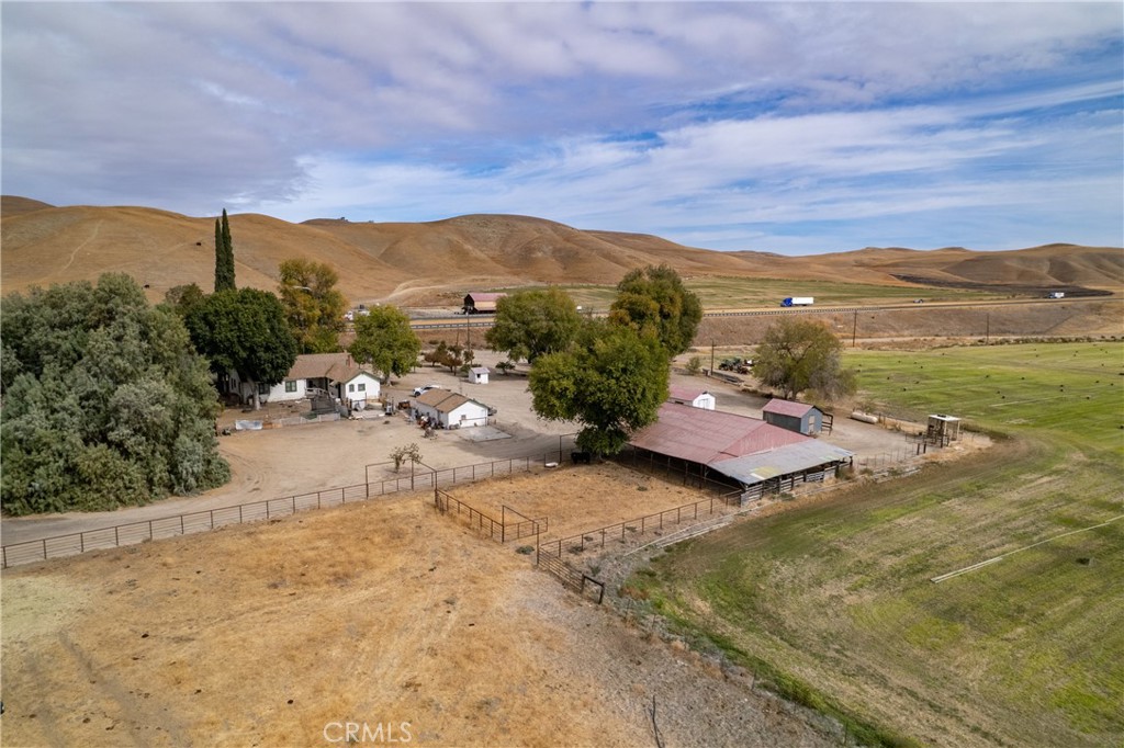 13625 Ea Hwy 46 Property Photo 7