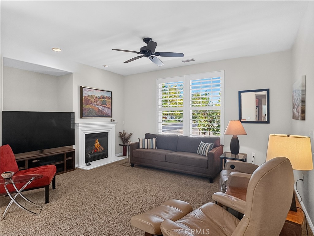 2450 Alameda Property Photo 3