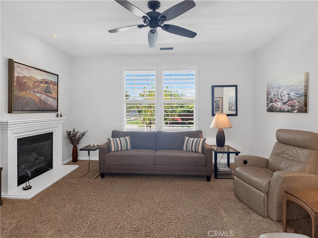 2450 Alameda Property Photo 4