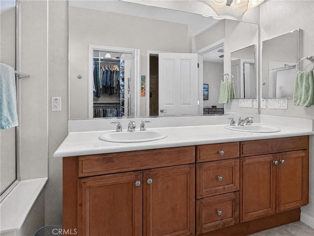 2450 Alameda Property Photo 18