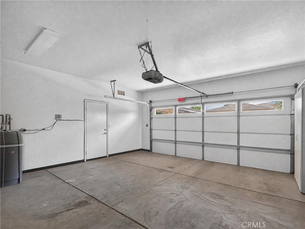 2450 Alameda Property Photo 22