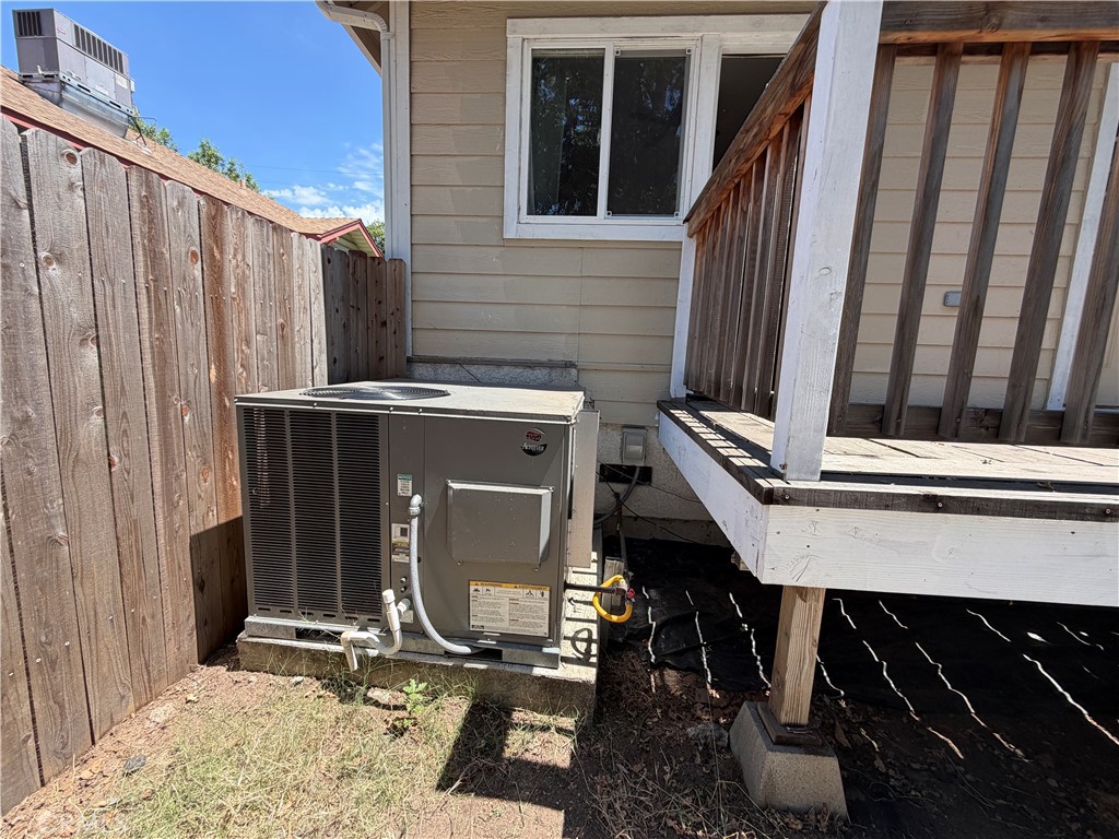 217 Cedar Property Photo 16