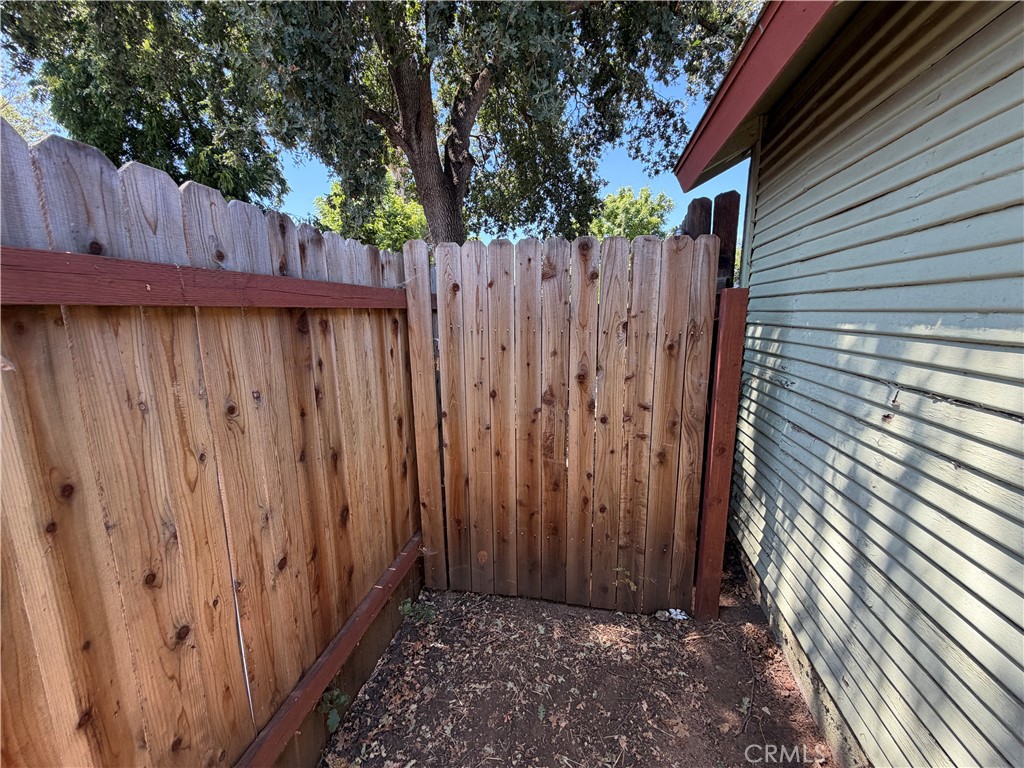 217 Cedar Property Photo 21