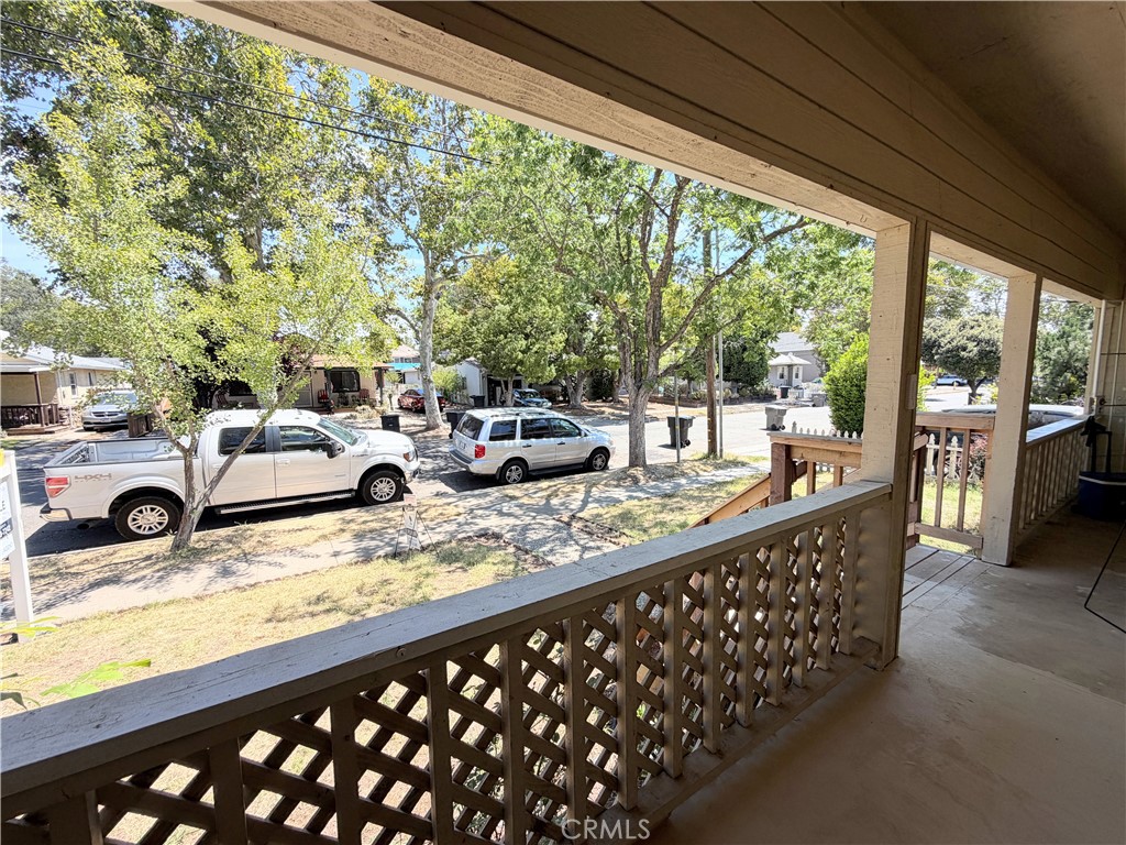 217 Cedar Property Photo 28