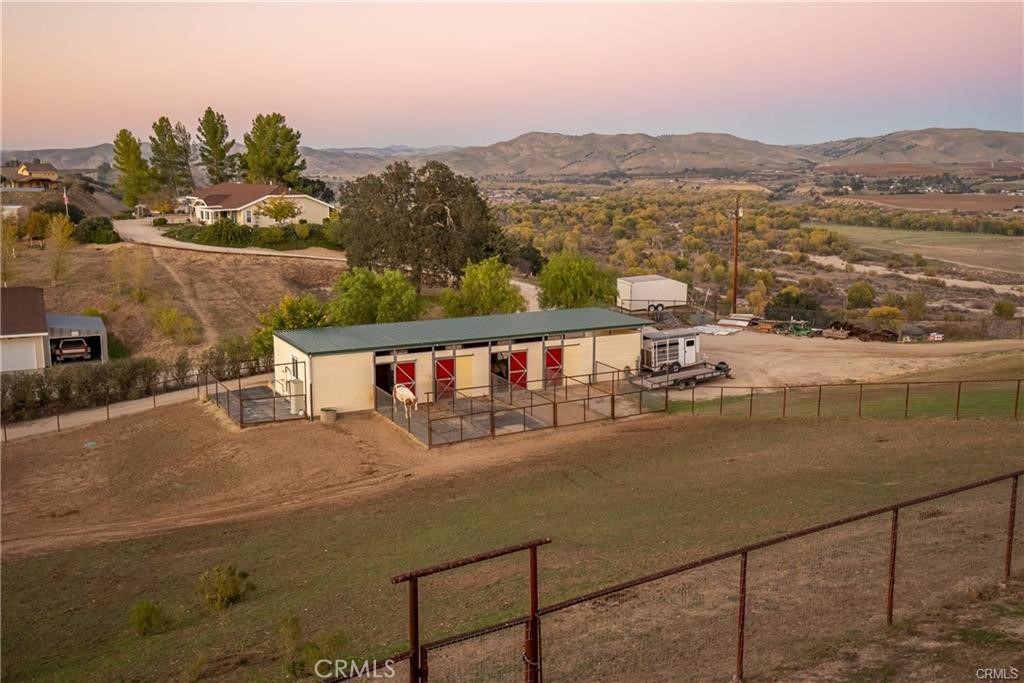 8580 Warren Property Photo 31