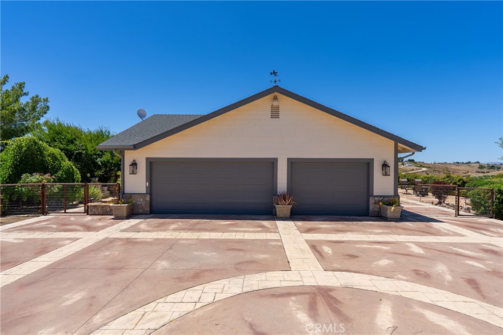 8580 Warren Property Photo 56