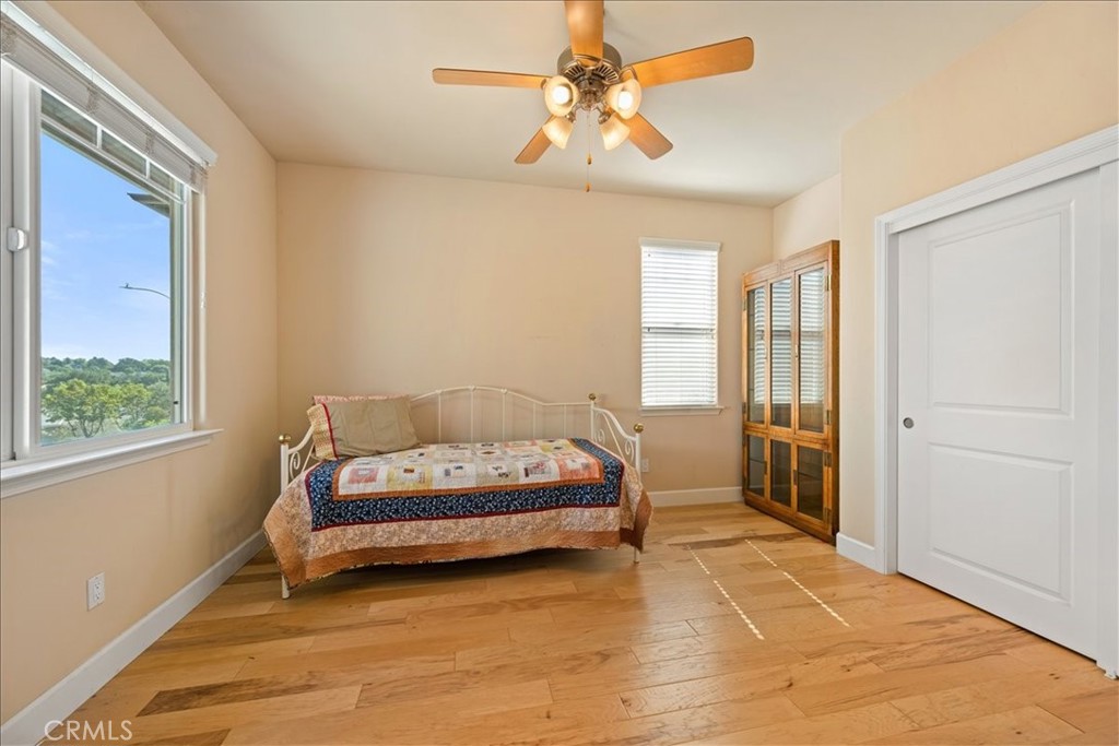595 Red Cloud Property Photo 12