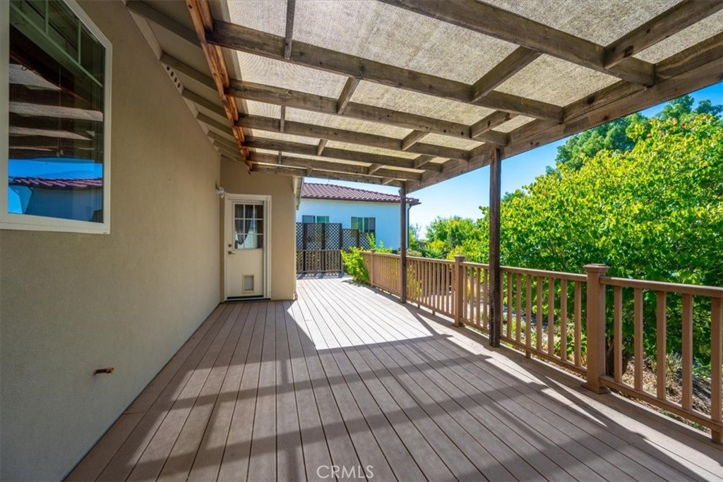 595 Red Cloud Property Photo 31