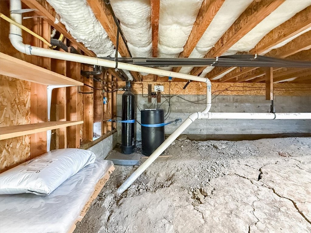 595 Red Cloud Property Photo 36