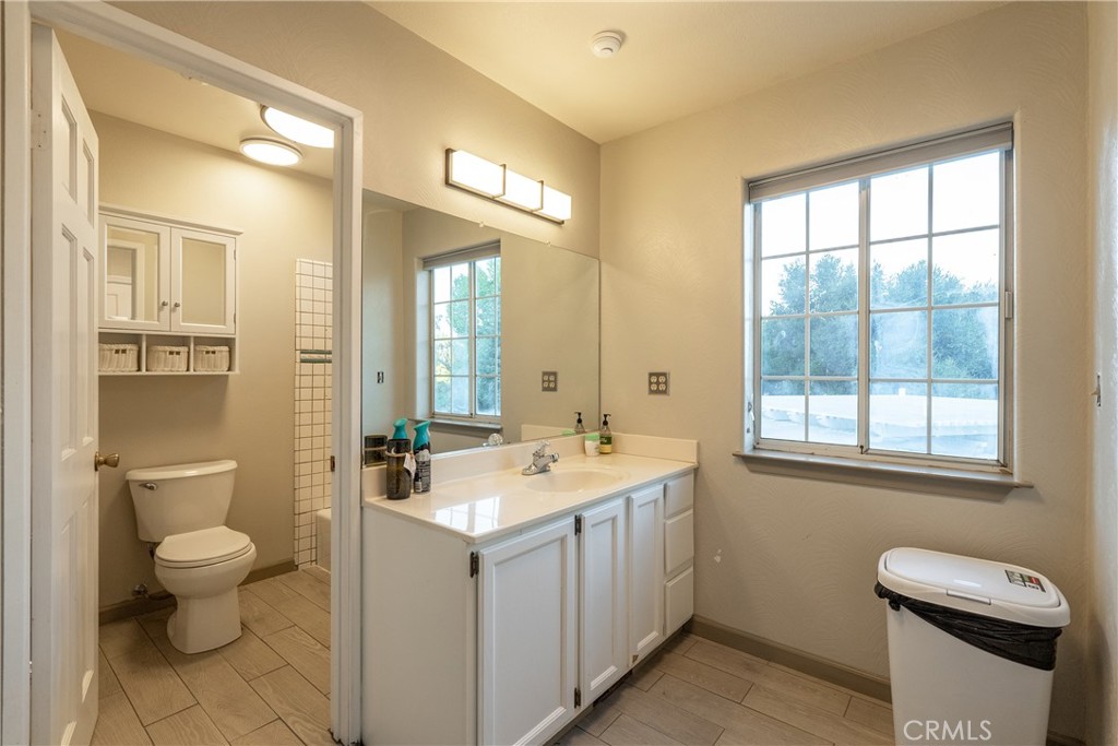 2925 Anderson Road Property Photo 15