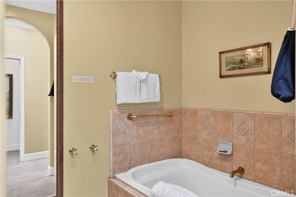 95 S Ocean Property Photo 23